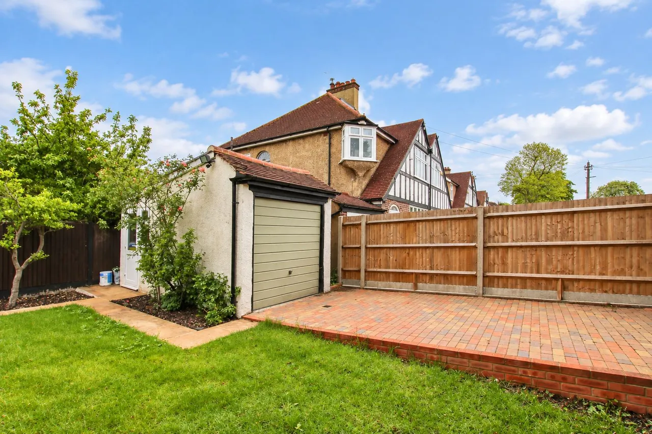 Harcourt Road, Wallington, photo 18