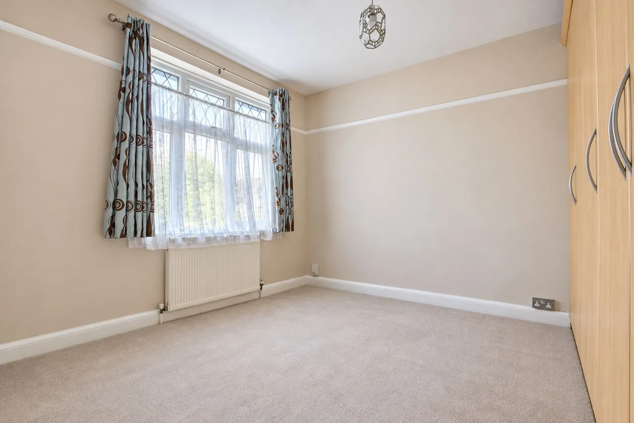 Harcourt Road, Wallington, photo 13
