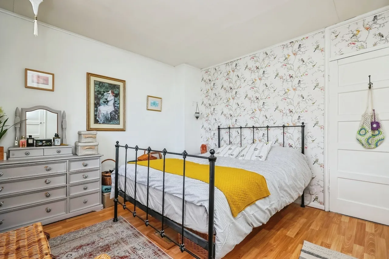 Glenloch Drive, Clifton, Nottingham, NG11, photo 12