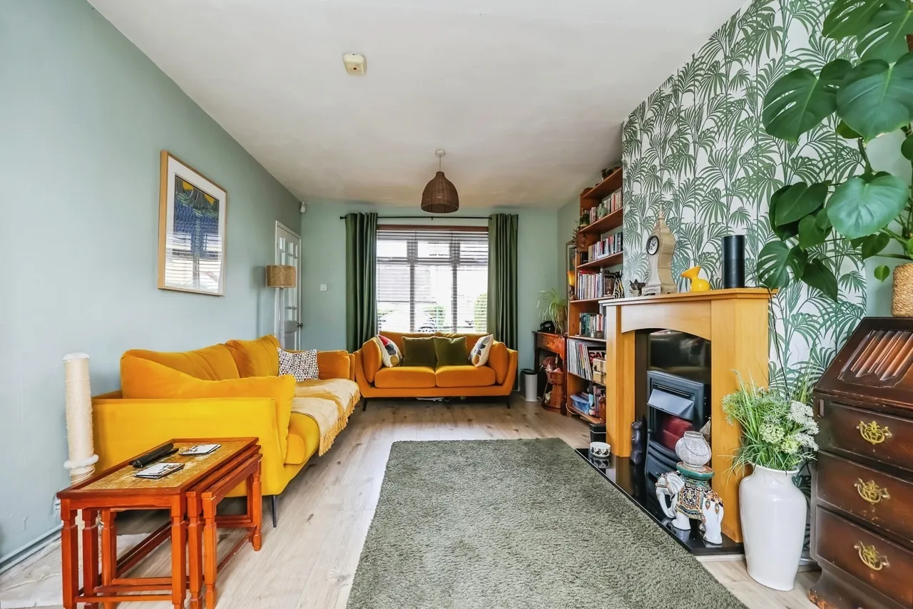 Glenloch Drive, Clifton, Nottingham, NG11, photo 6