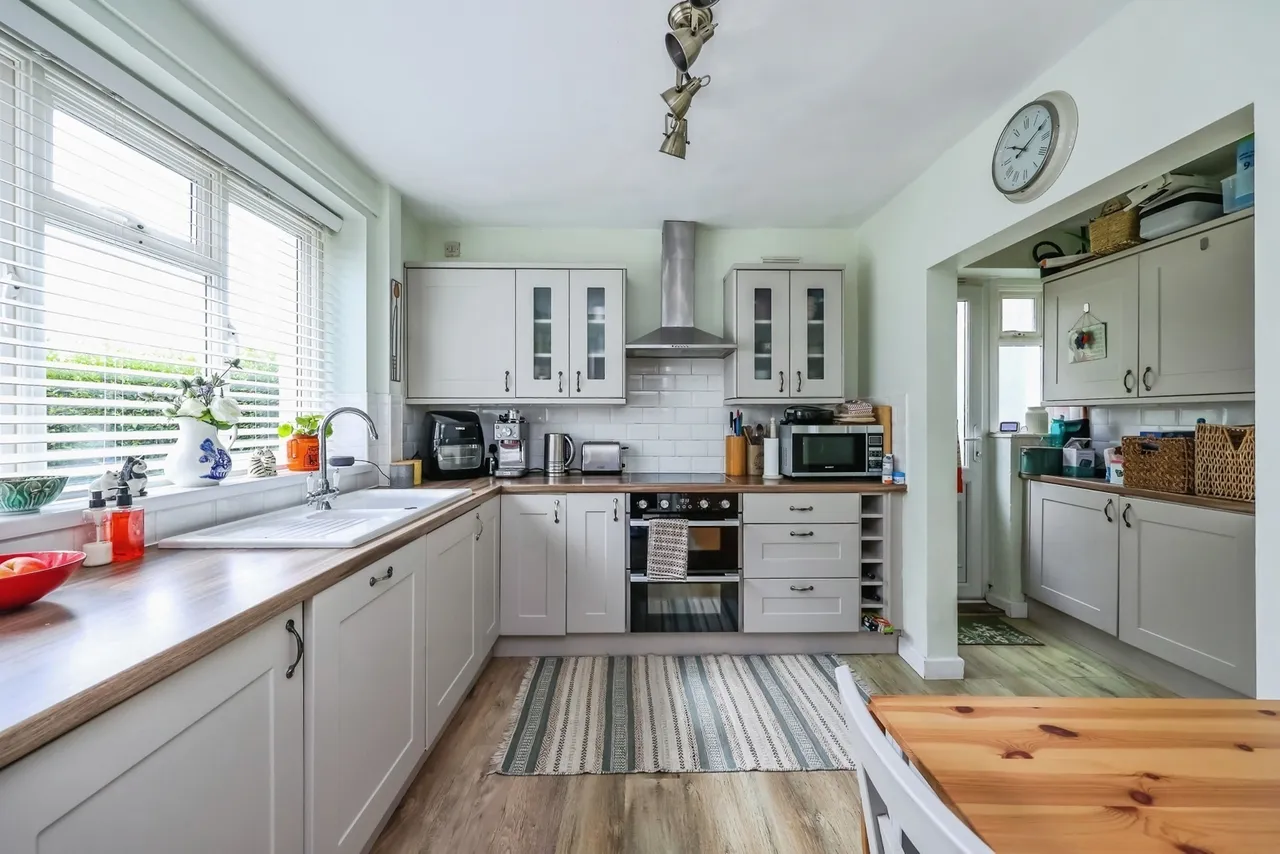 Glenloch Drive, Clifton, Nottingham, NG11, photo 7