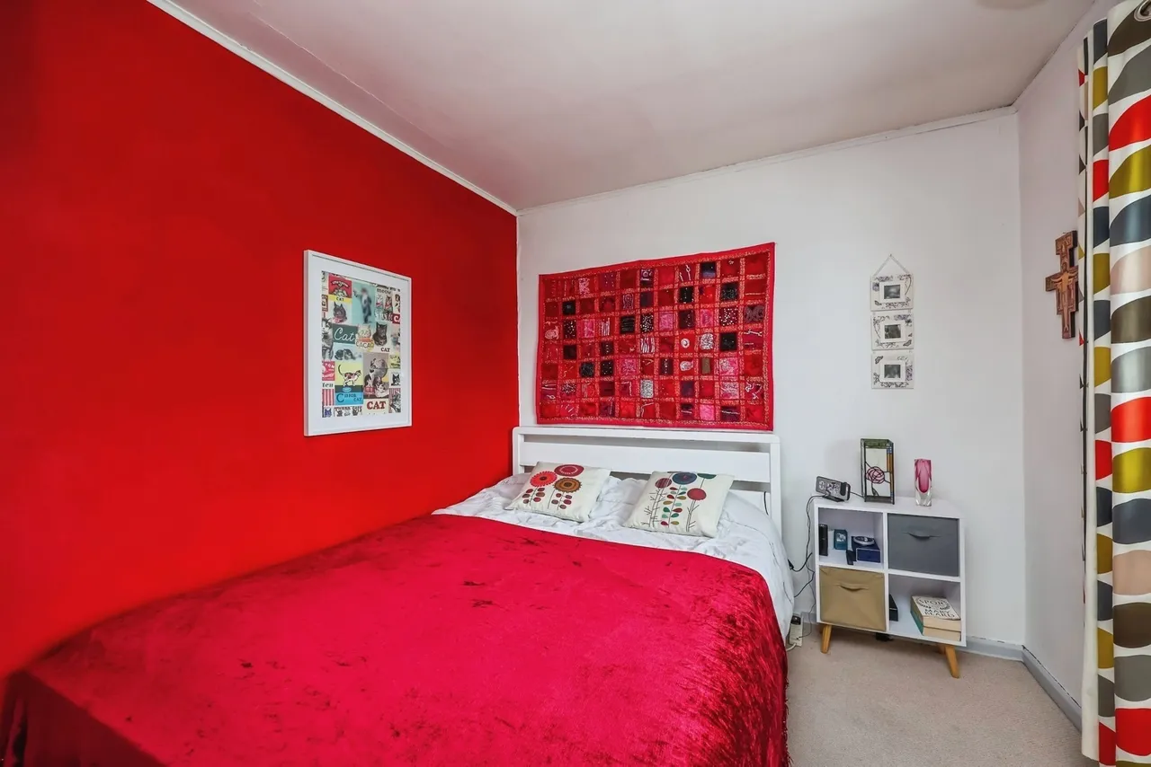 Glenloch Drive, Clifton, Nottingham, NG11, photo 15