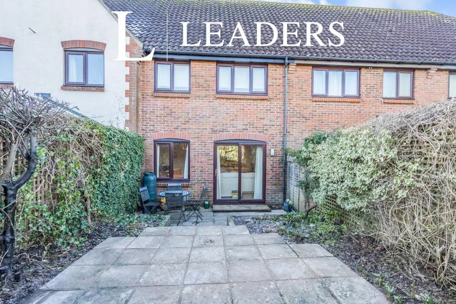 Bishopsgate Walk, Chichester, PO19, photo 10