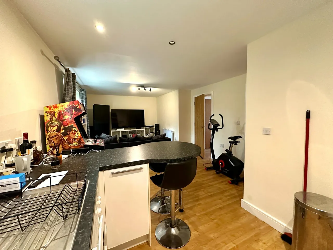 Aston Court Crankhall Lane, West Bromwich, B71, photo 6