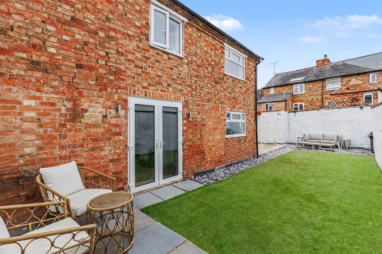 15 Old Road, Shipston-On-Stour, CV36, photo 33