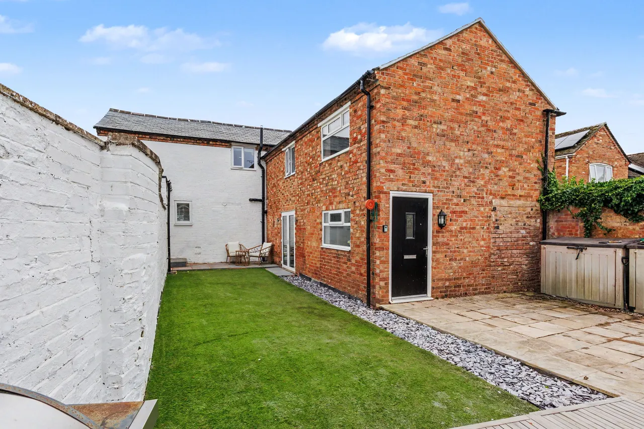 15 Old Road, Shipston-On-Stour, CV36, photo 32