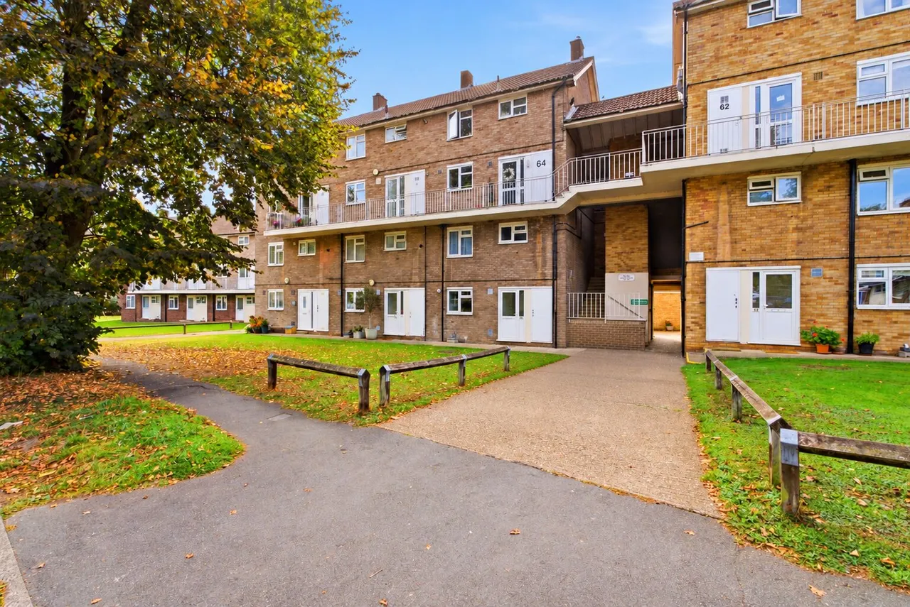 2 bed flat to rent, Hughenden Road, St. Albans, AL4