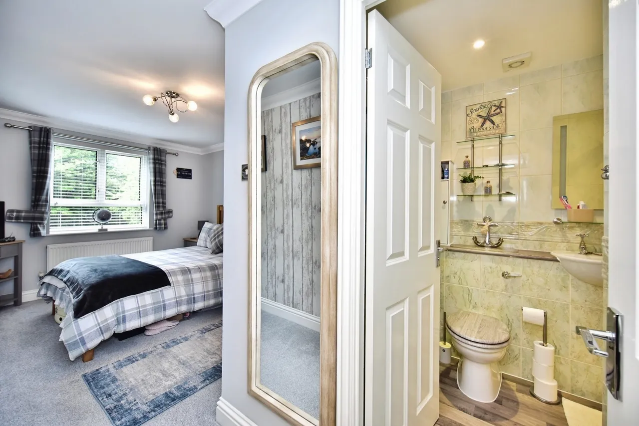 London Road, Maidstone, Kent, ME16, photo 9