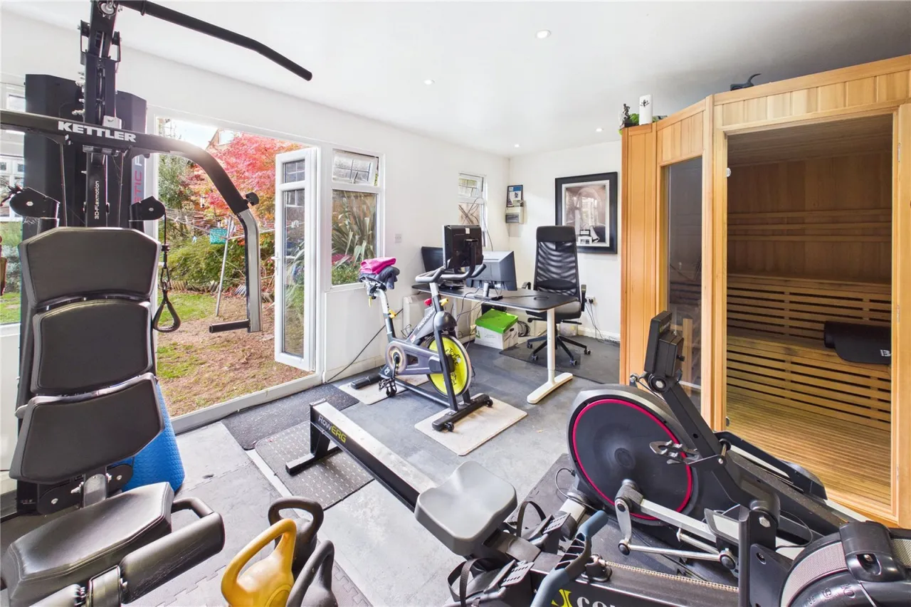 St. James Close, Pangbourne, RG8, photo 17
