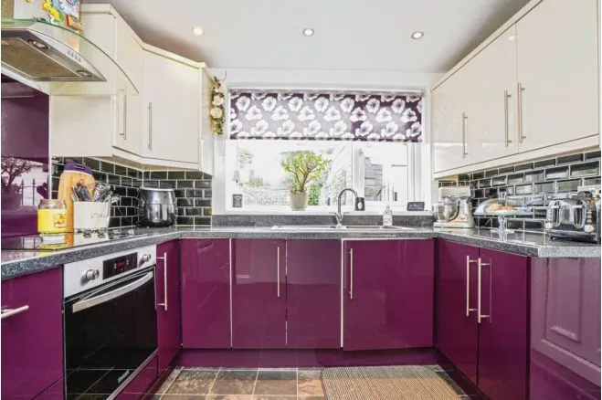 Lindale Garth, Kirkhamgate, Wakefield, photo 8