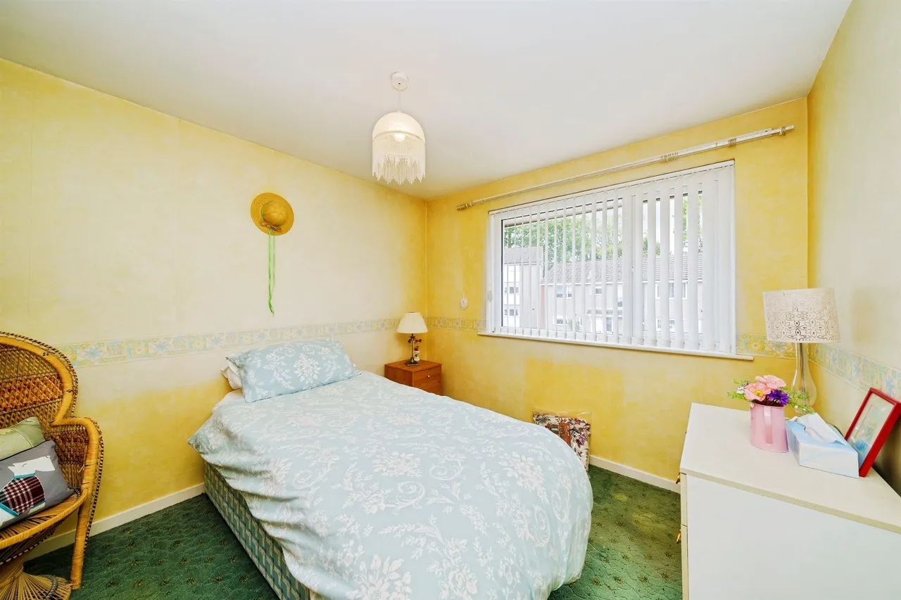 Friars Close, Wirral, CH63, photo 13