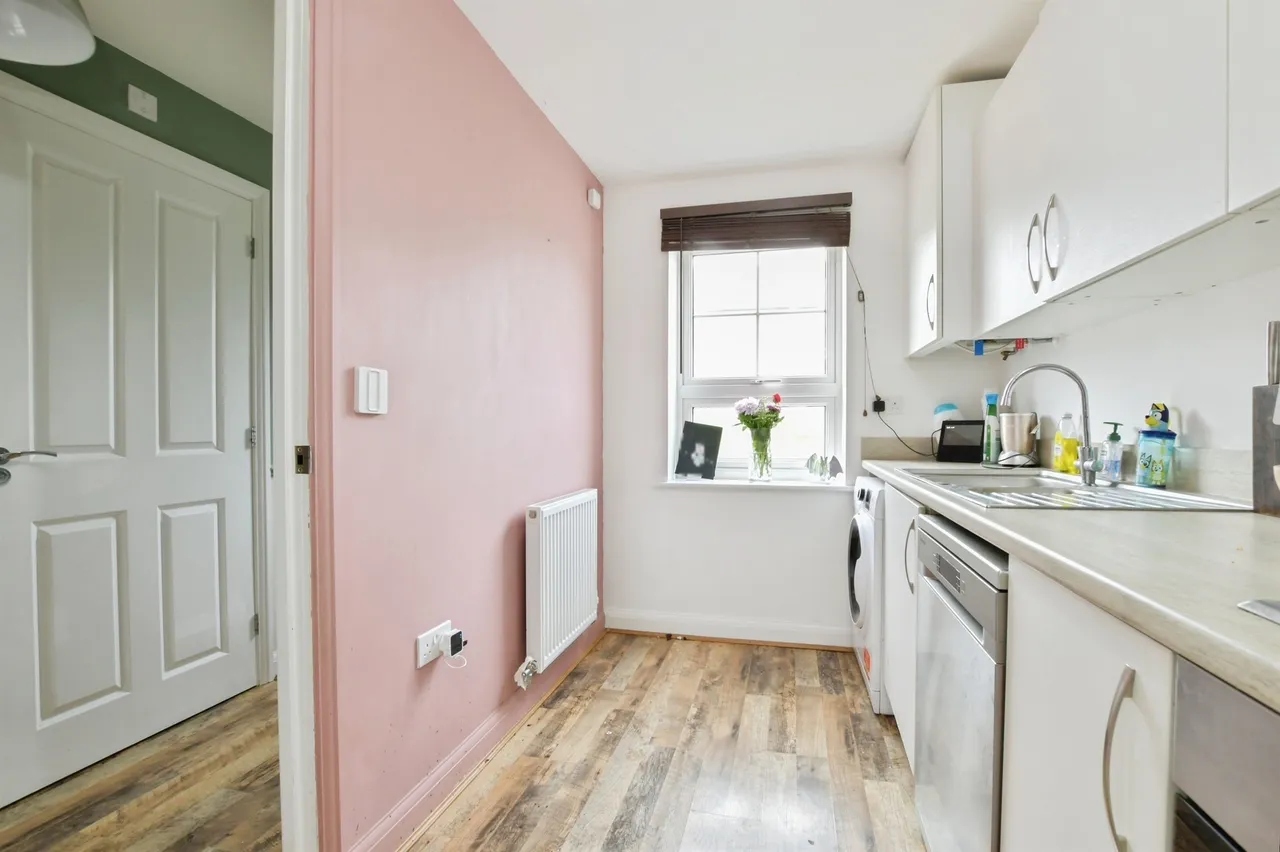 Isabella Street, Bearwood, BH11, photo 3