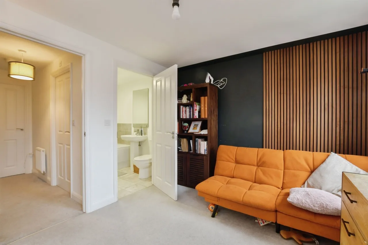 Isabella Street, Bearwood, BH11, photo 13