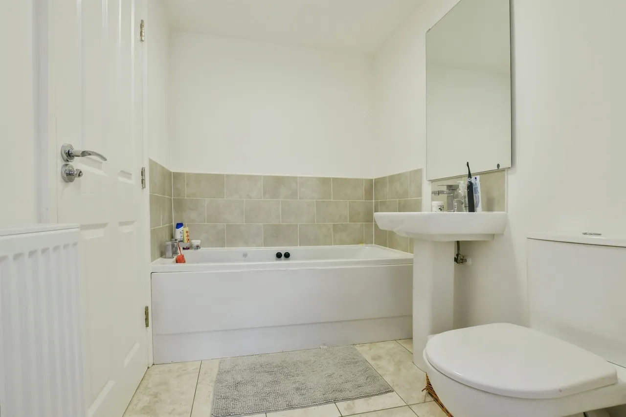 Isabella Street, Bearwood, BH11, photo 15