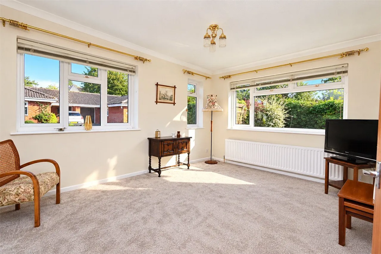 Pelham Close, Old Basing, RG24, photo 3