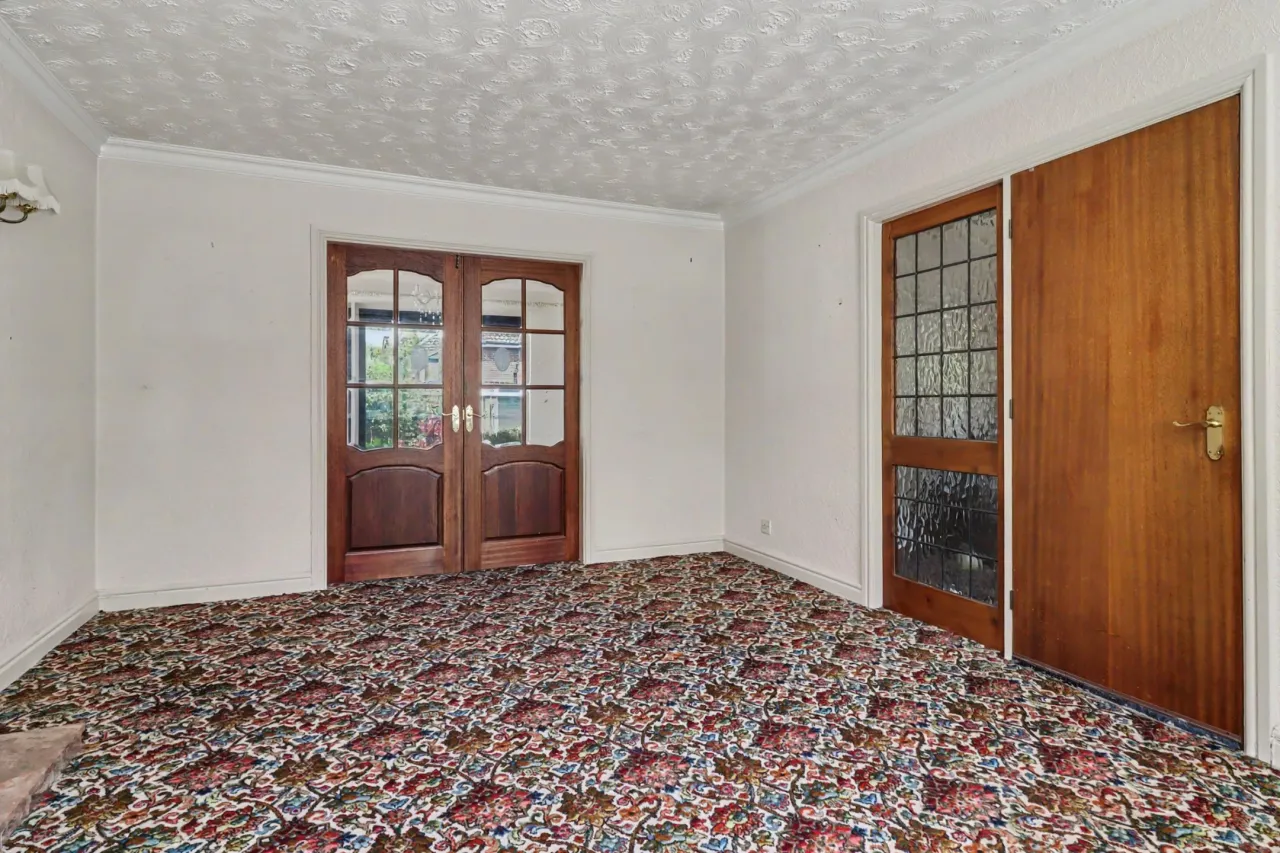 Fountain Court, Stoke-On-Trent, photo 6
