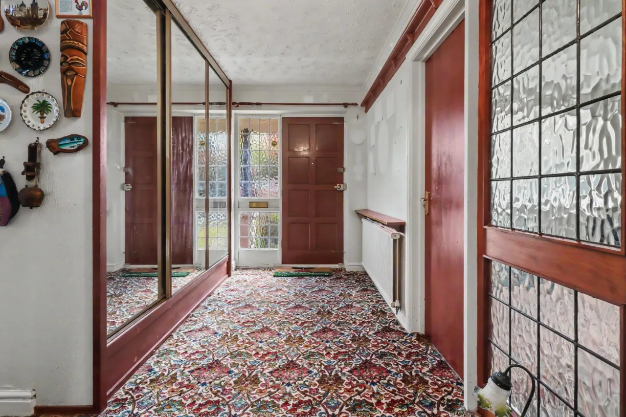 Fountain Court, Stoke-On-Trent, photo 5