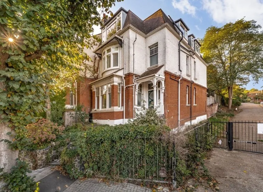 2 bed flat to rent, Hornsey Lane Gardens, Highgate, N6