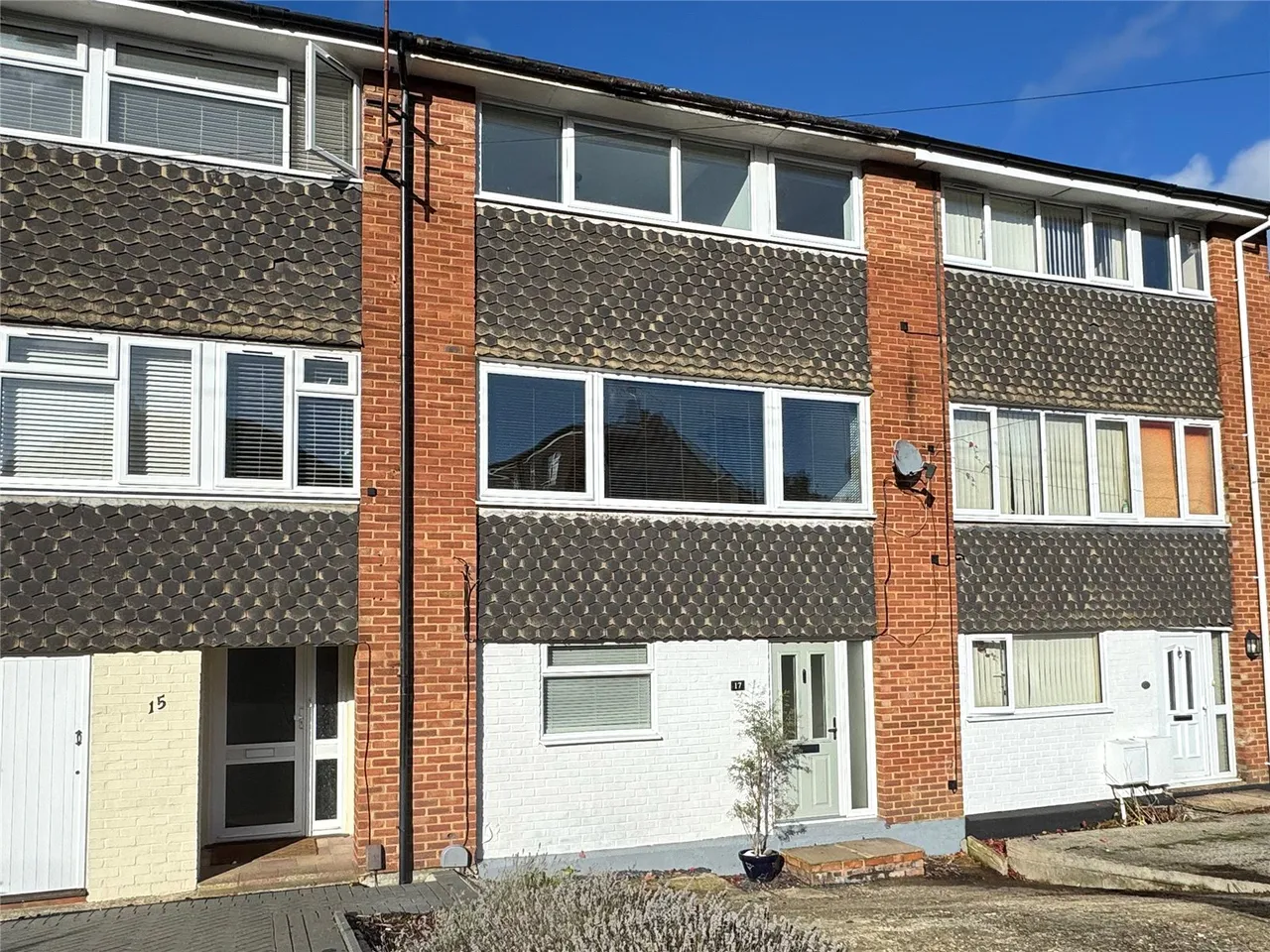 5 bed house for sale — Ringwood Road, Farnborough, Hampshire, GU14 8BG