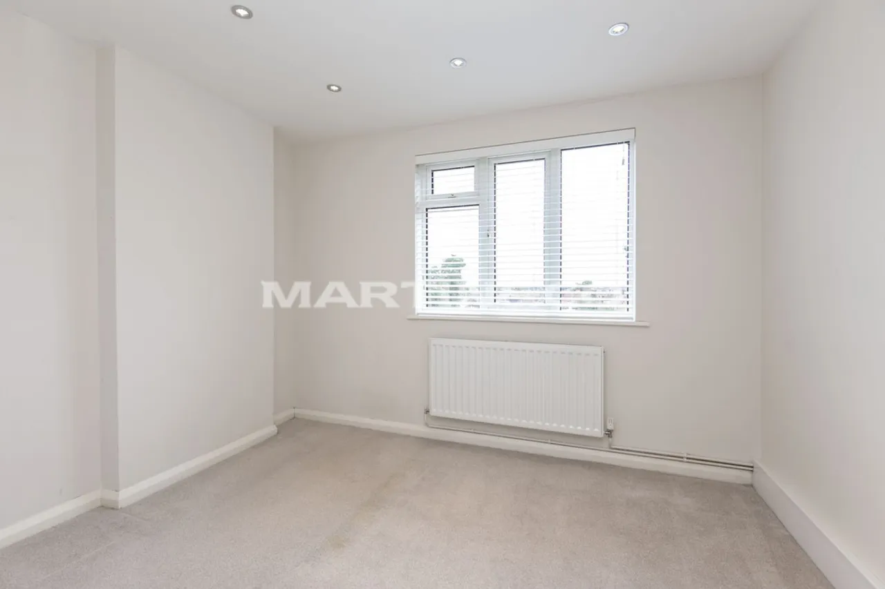 Nightingale Lane, Wanstead, E11, photo 7