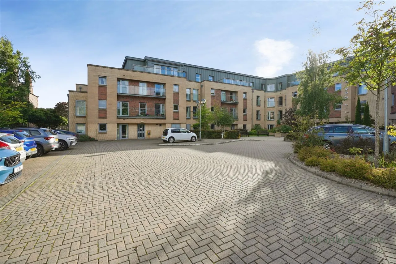 2 bed flat for sale, Barnton Grove, Edinburgh, EH4