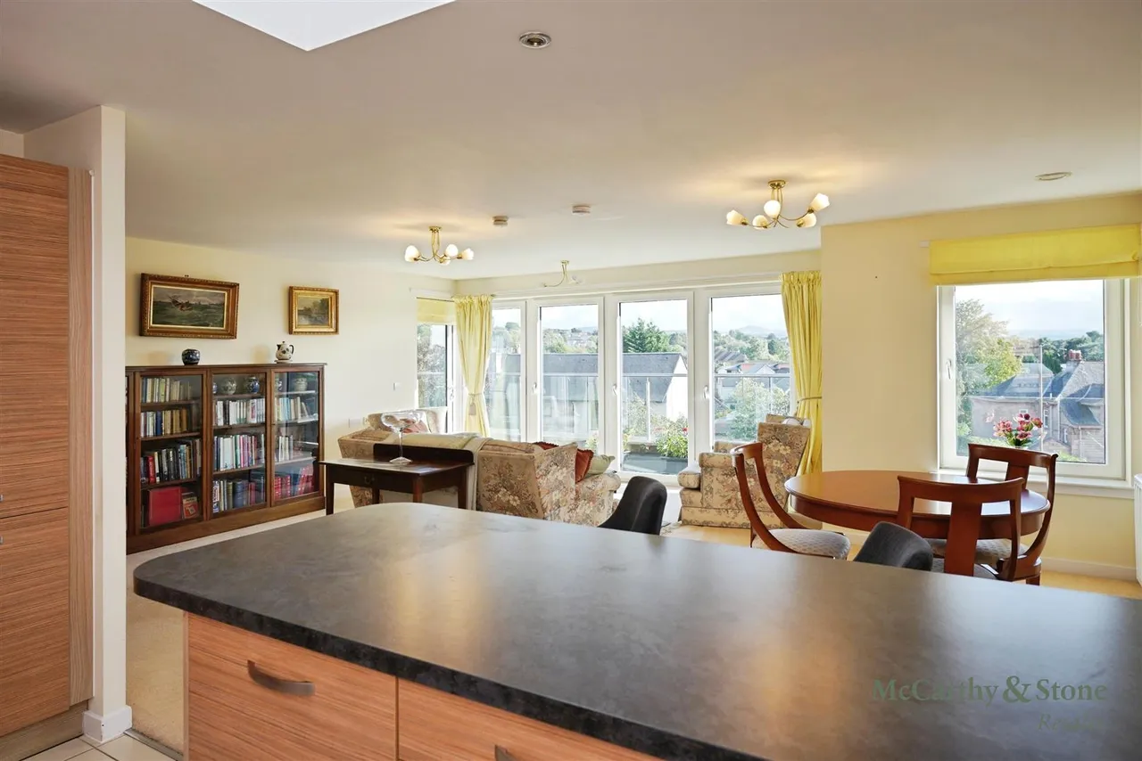 Barnton Grove, Edinburgh, EH4, photo 10