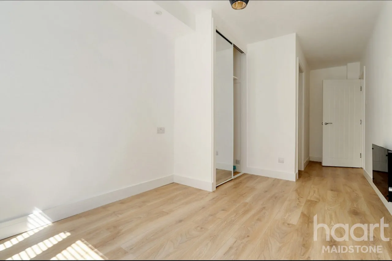 Lesley Place, Buckland Hill, ME16, photo 12