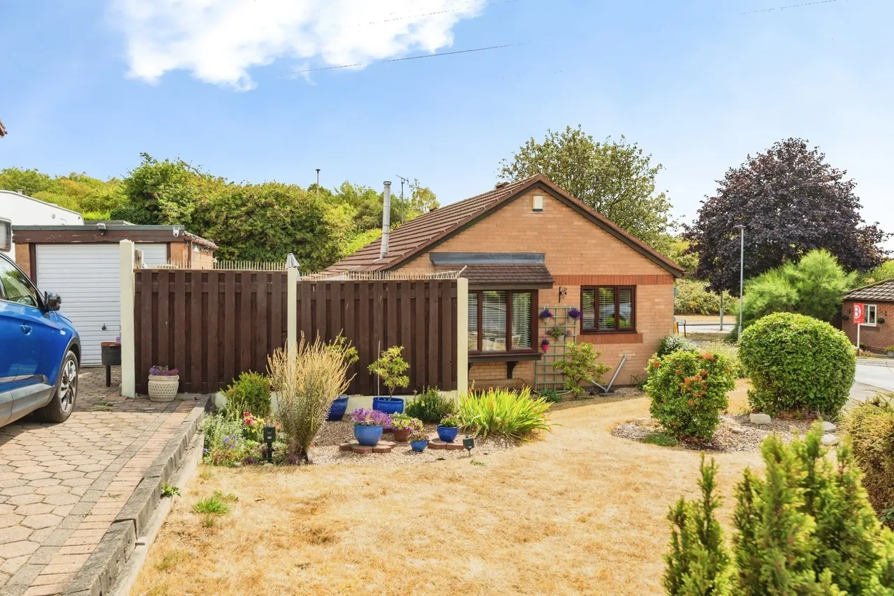 Fenton Fields, Rotherham, South Yorkshire, S61, photo 2