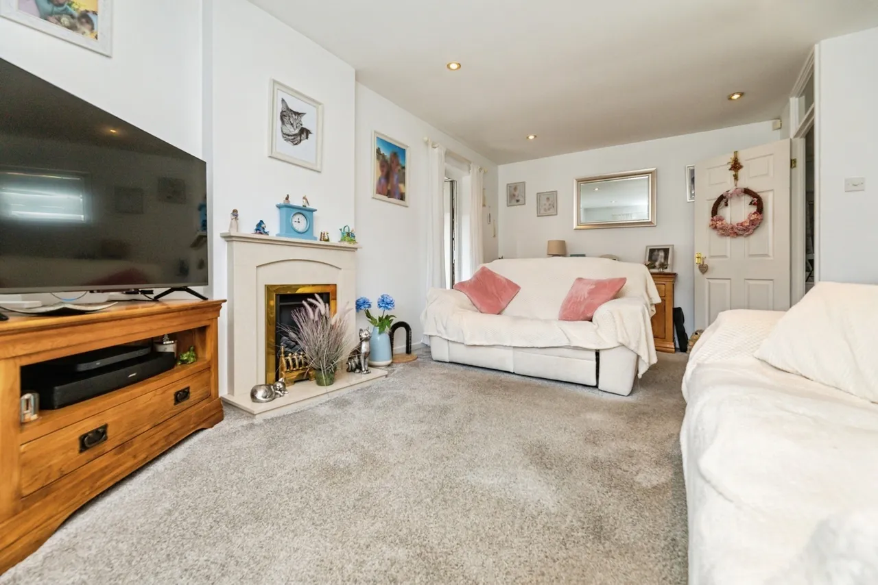 Fenton Fields, Rotherham, South Yorkshire, S61, photo 4