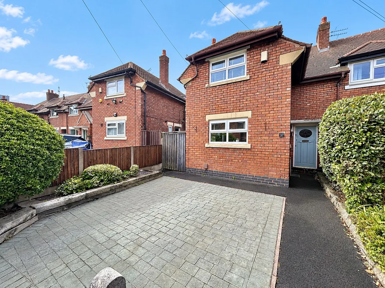 2 bed house for sale, Bucklow Drive, Manchester
