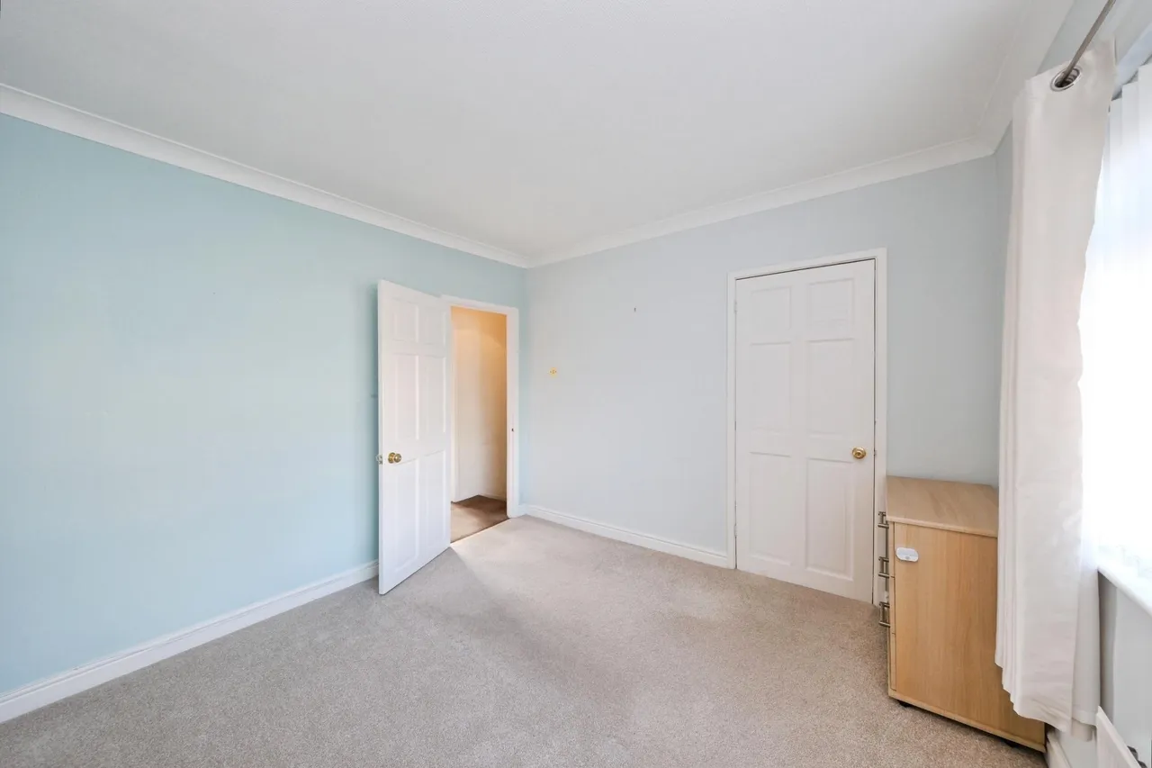 Beauvale Crescent, Nottingham, NG15, photo 15