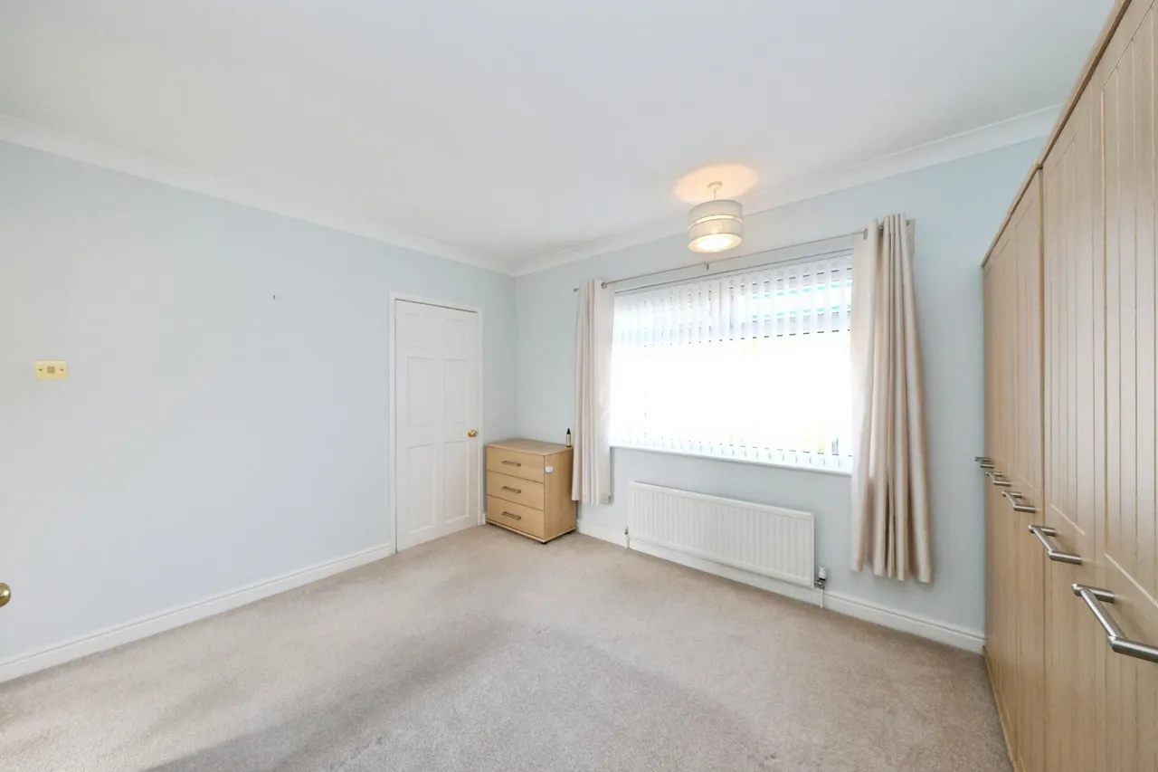 Beauvale Crescent, Nottingham, NG15, photo 14