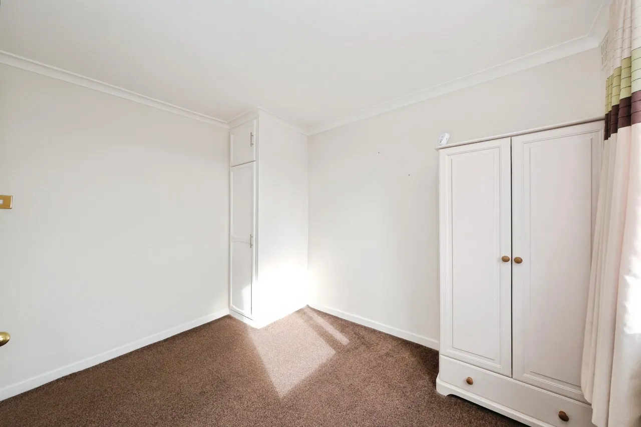 Beauvale Crescent, Nottingham, NG15, photo 20