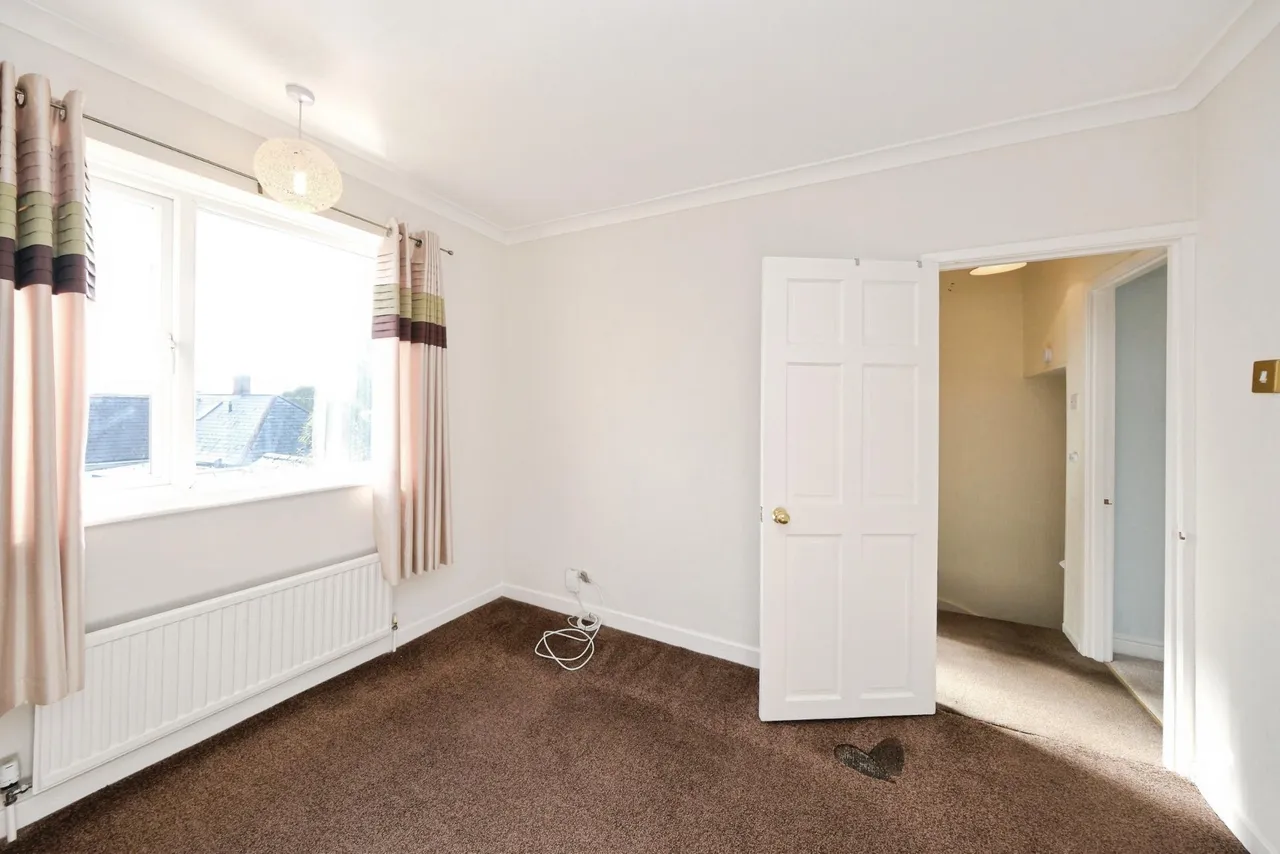 Beauvale Crescent, Nottingham, NG15, photo 18