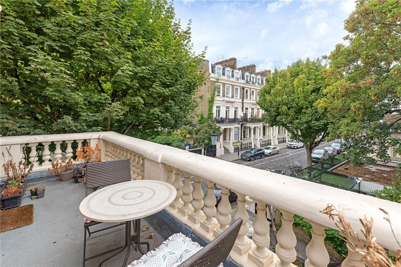 Earl's Court Square, Earl's Court, SW5, photo 9