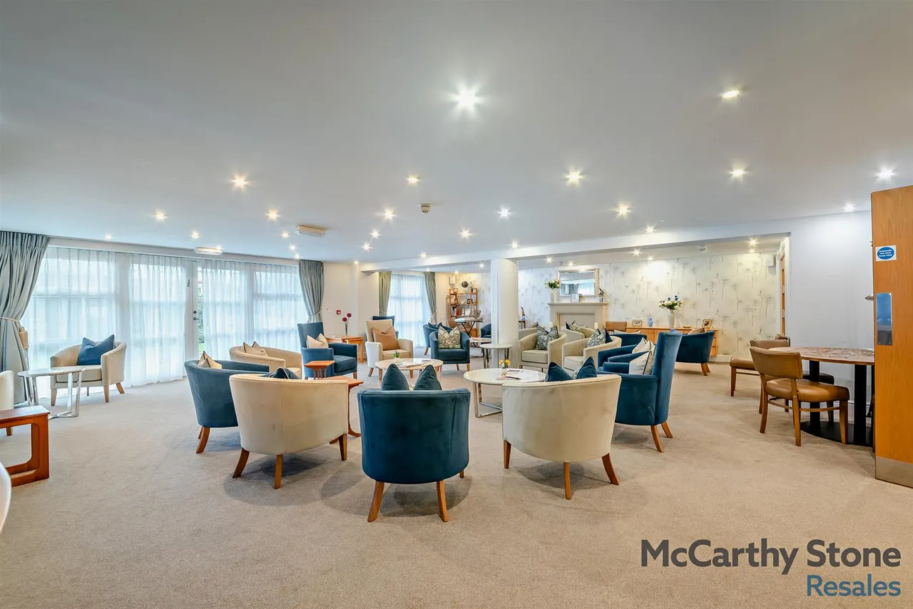 New Road, Basingstoke, RG21, photo 18