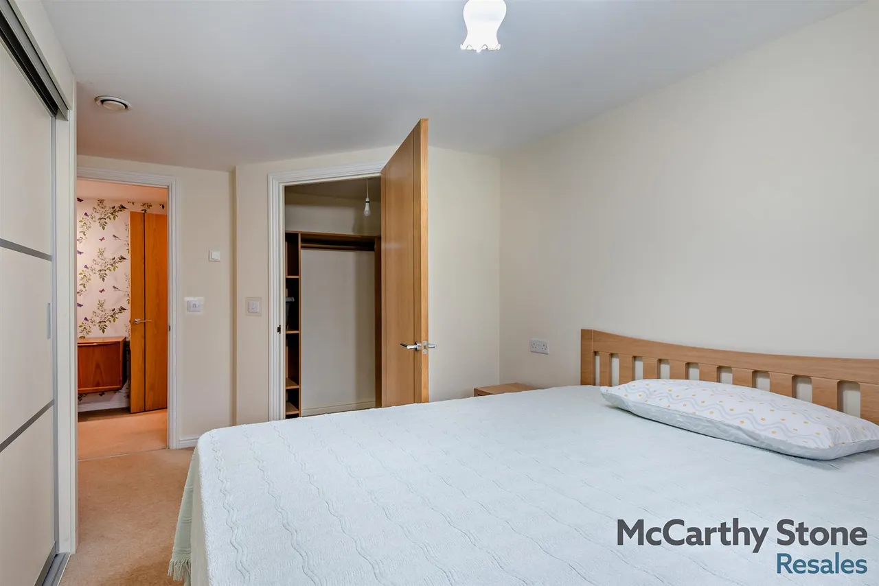 New Road, Basingstoke, RG21, photo 22