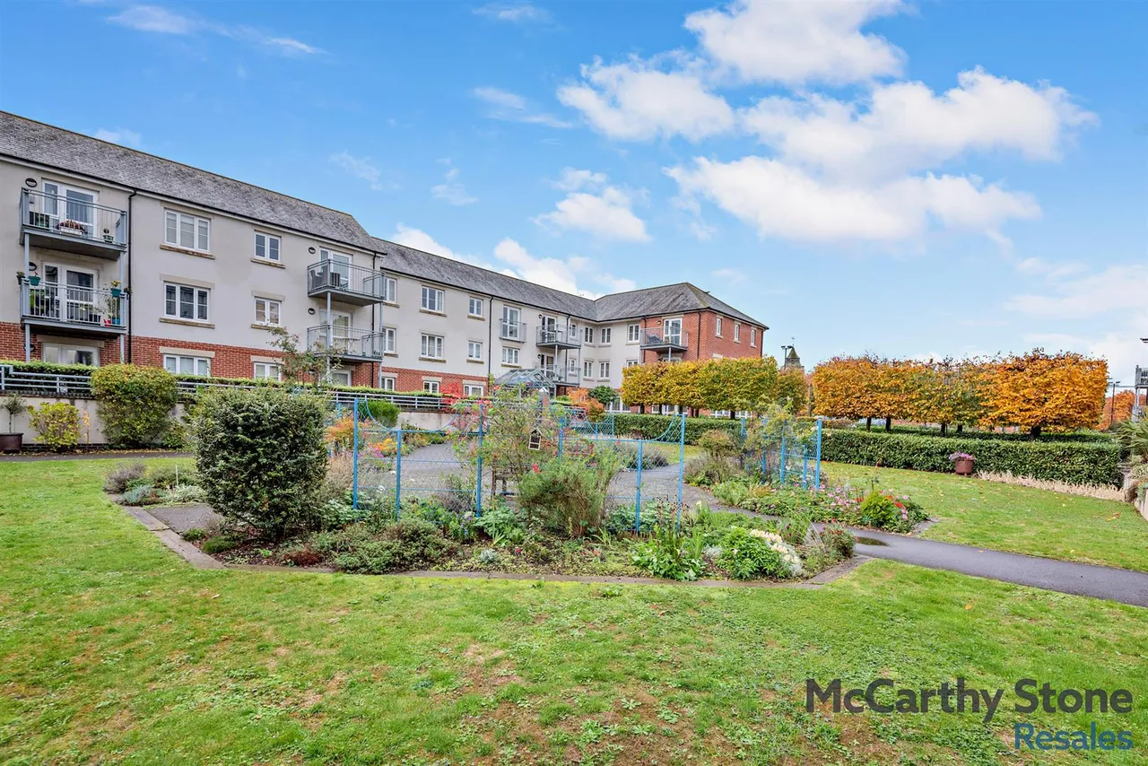New Road, Basingstoke, RG21, photo 13