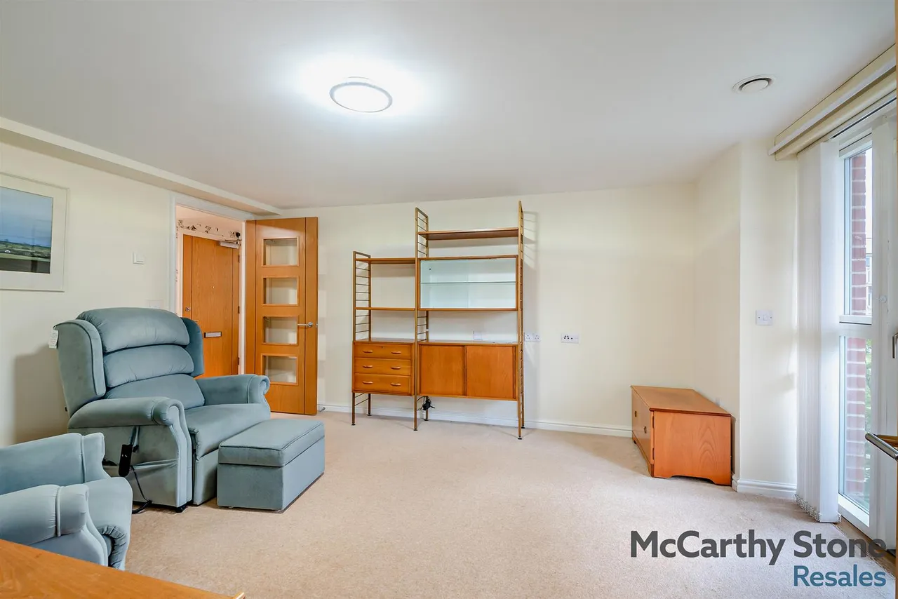 New Road, Basingstoke, RG21, photo 5