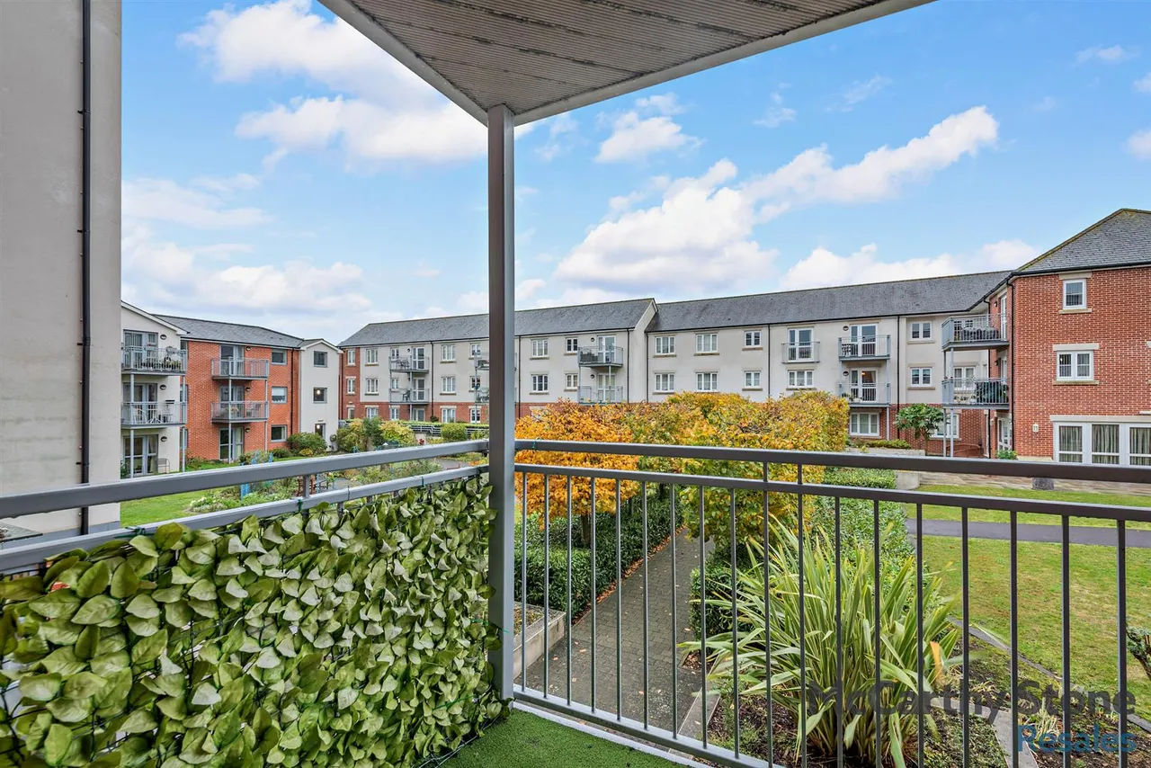 New Road, Basingstoke, RG21, photo 3