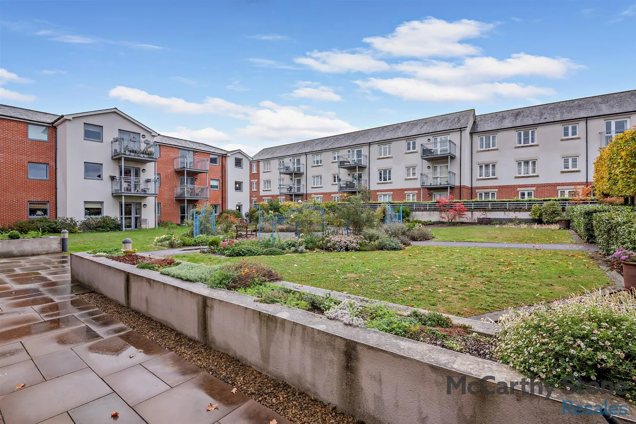 New Road, Basingstoke, RG21, photo 12