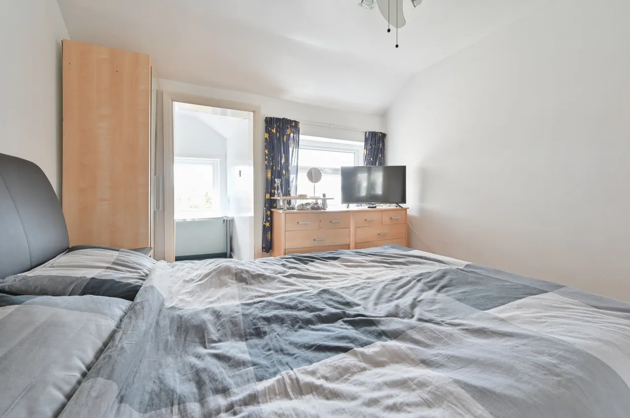 Watford, WD24, photo 5