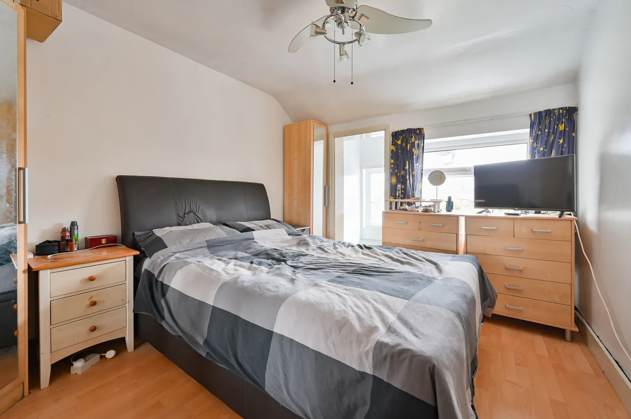 Watford, WD24, photo 11