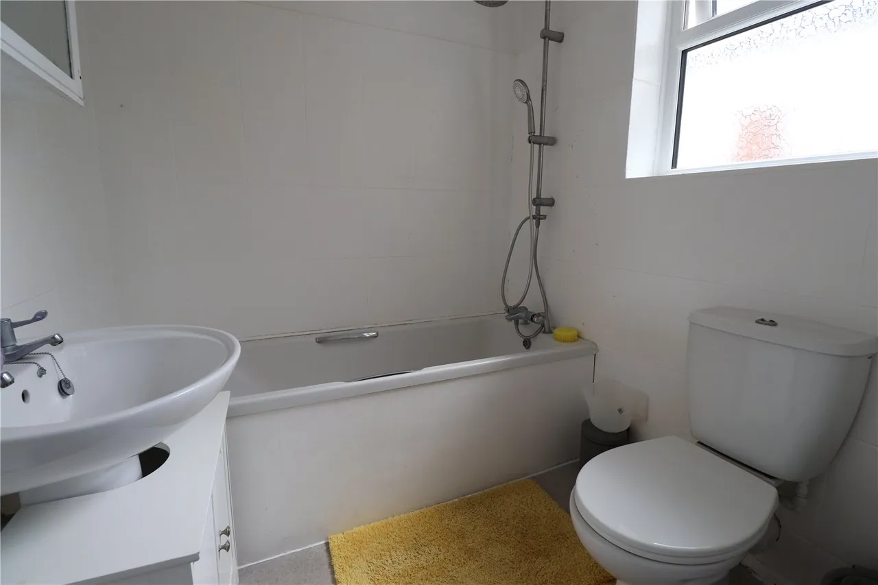 Church Road, Swanscombe, DA10, photo 5