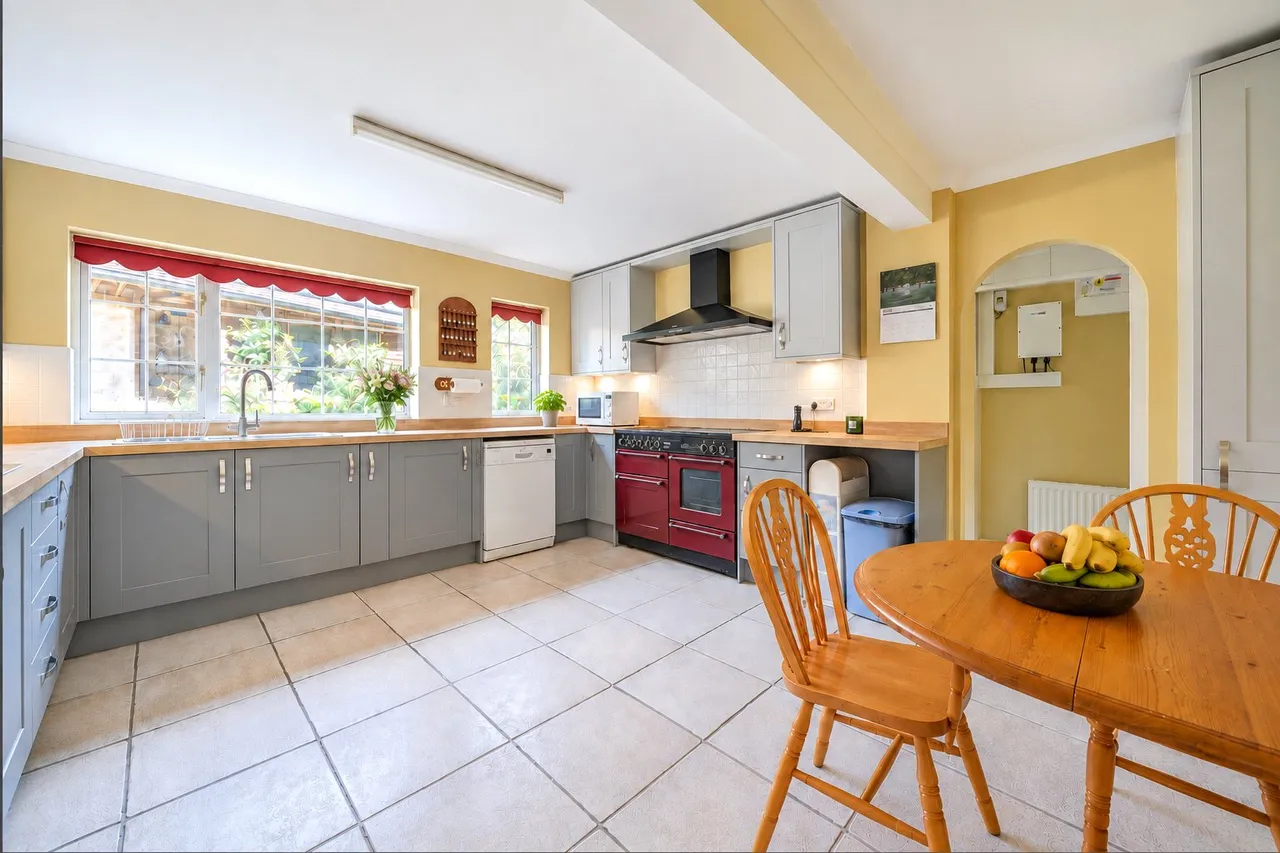 Green Lane, Ellisfield, RG25, photo 2