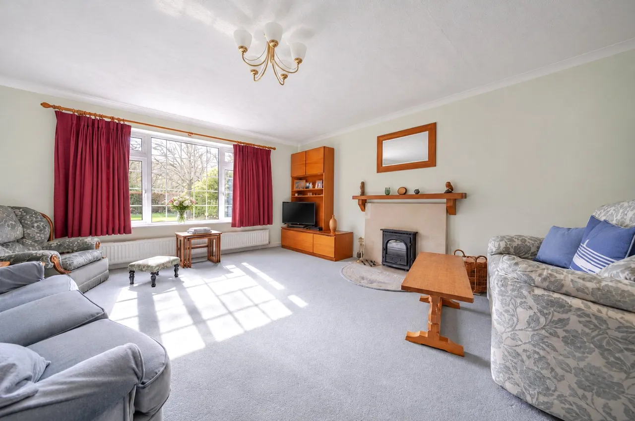 Green Lane, Ellisfield, RG25, photo 3