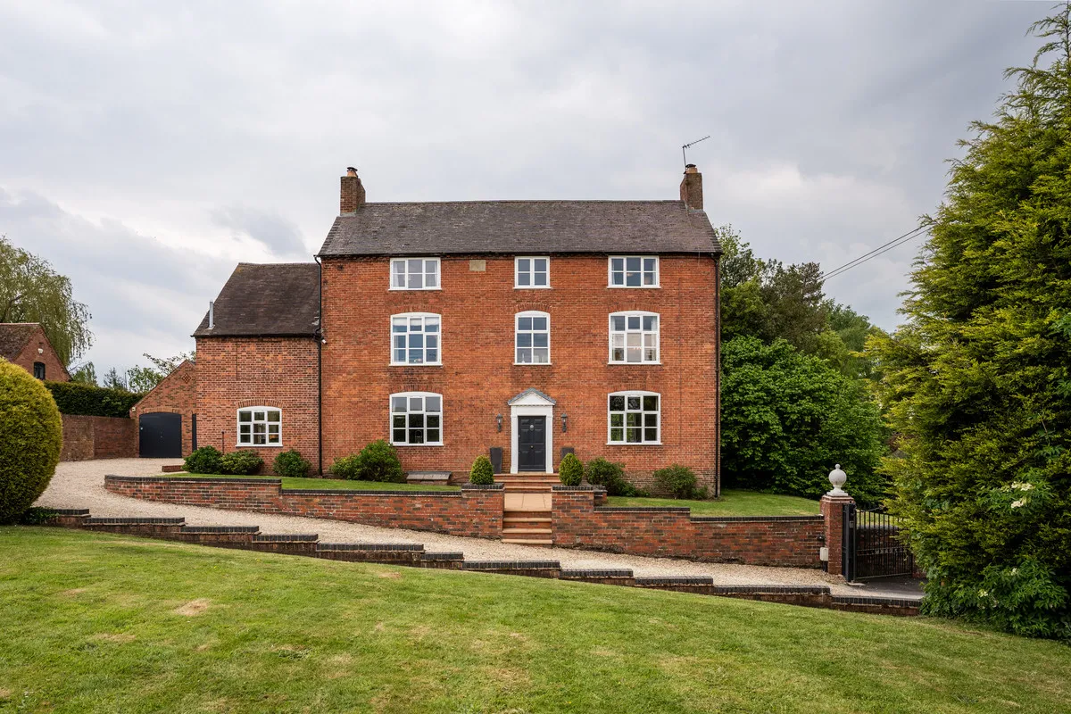4 bed house for sale, Shenstone, Kidderminster, DY10
