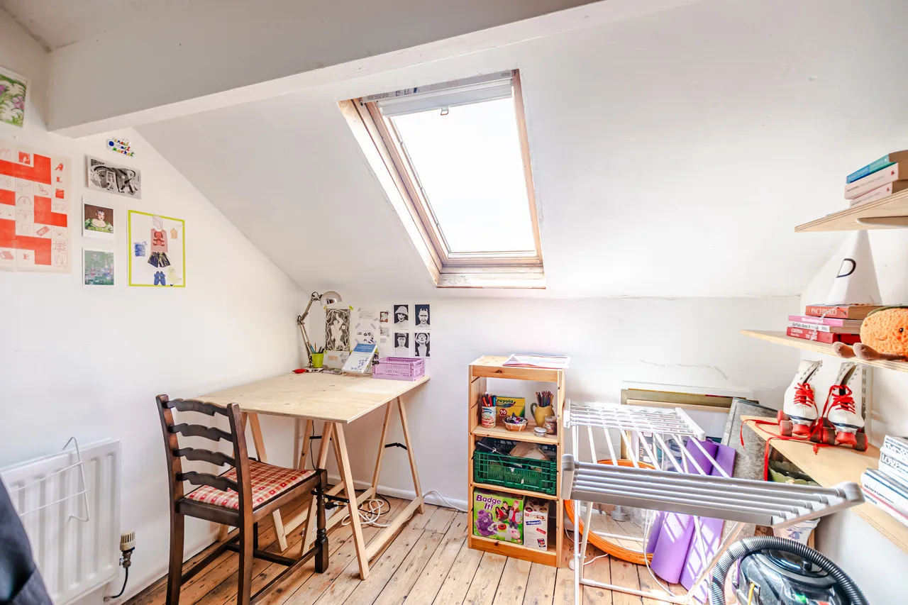 Hall Grove, Hyde Park, LS6, photo 13