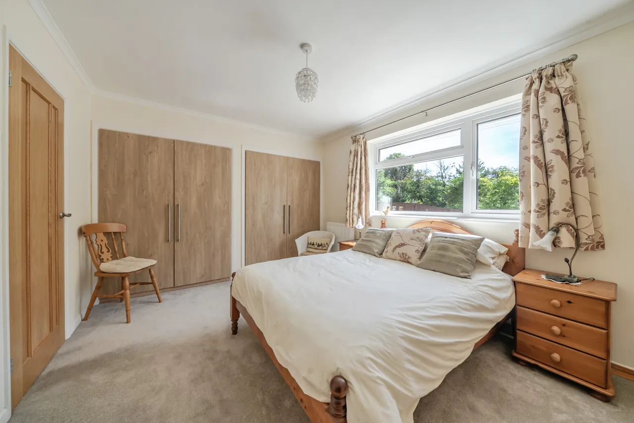 Downs Close, Eastbury, RG17, photo 10