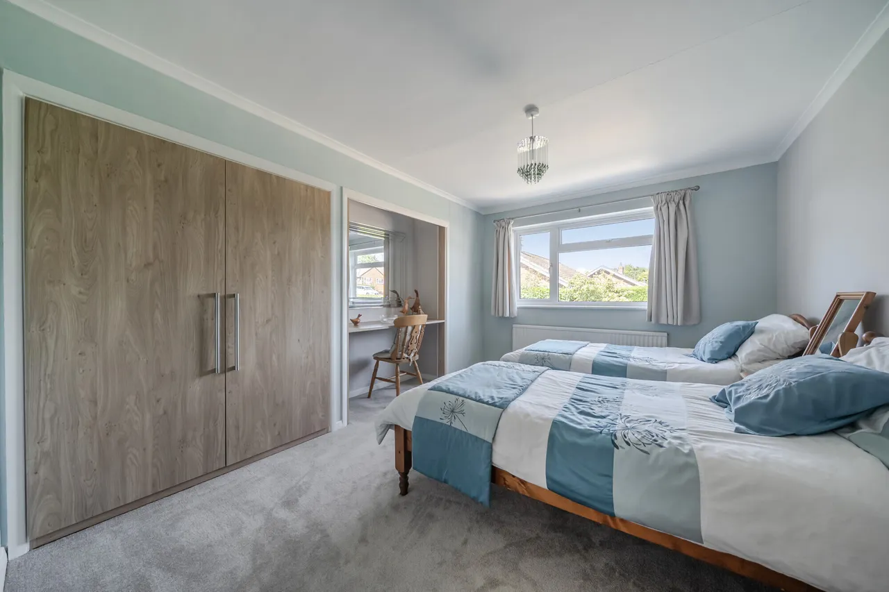 Downs Close, Eastbury, RG17, photo 12